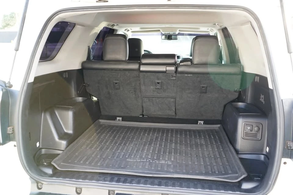 2016 Toyota 4Runner 5th Gen - Image 18 of 20