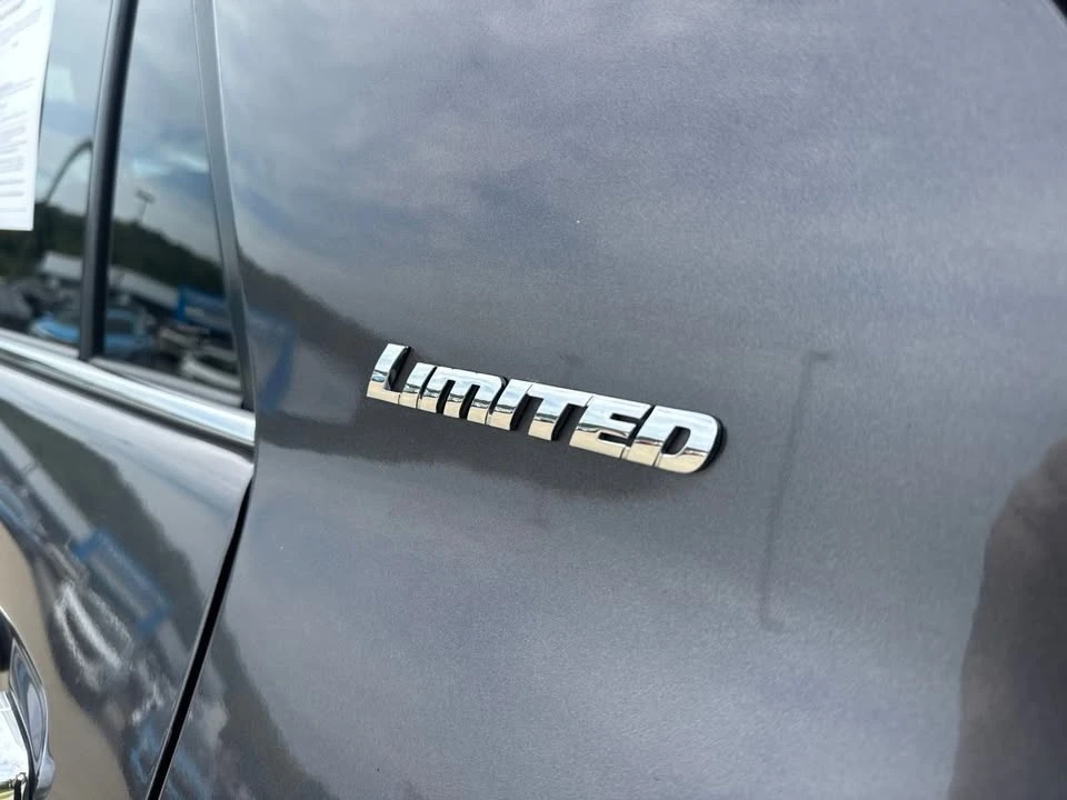 2016 Toyota 4Runner 5th Gen - Image 11 of 14