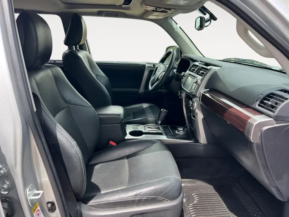 2016 Toyota 4Runner 5th Gen - Image 15 of 20