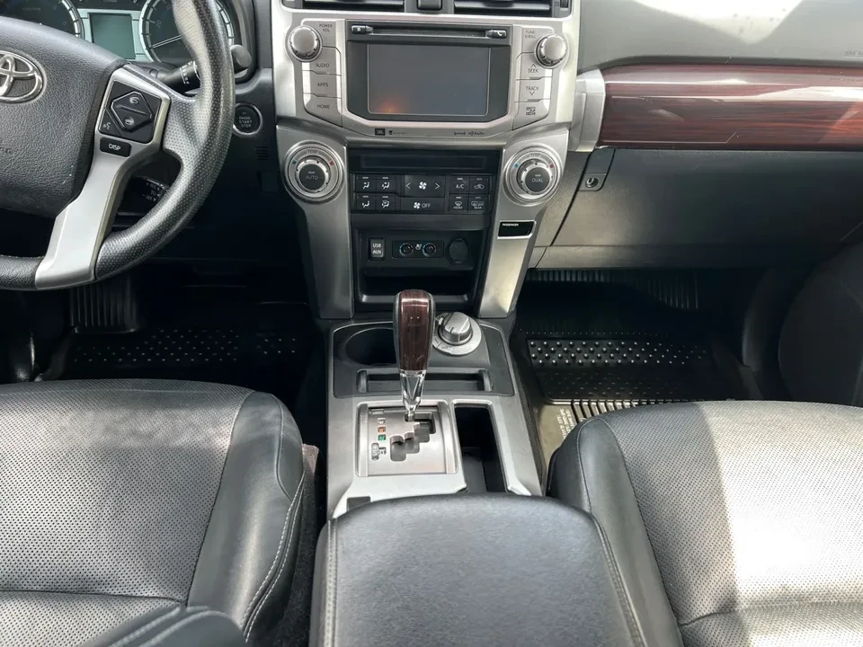 2016 Toyota 4Runner 5th Gen - Image 11 of 20