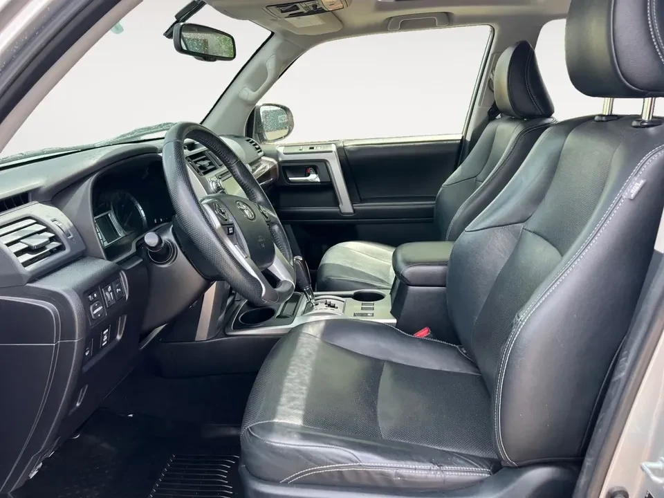 2016 Toyota 4Runner 5th Gen - Image 9 of 20