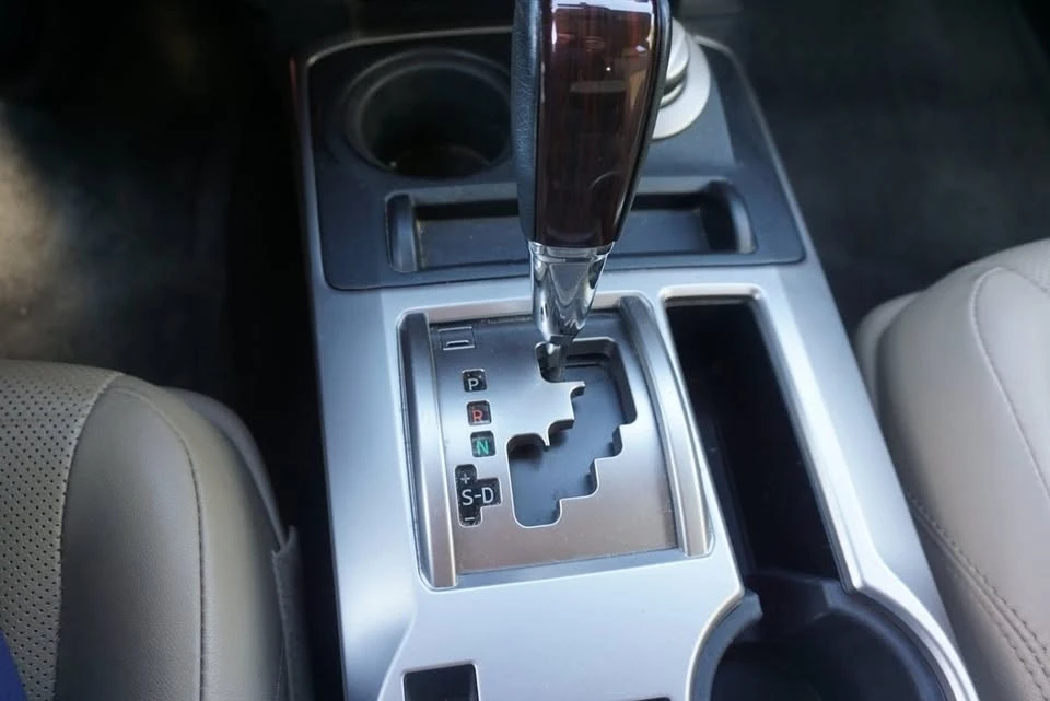 2016 Toyota 4Runner 5th Gen - Image 11 of 20