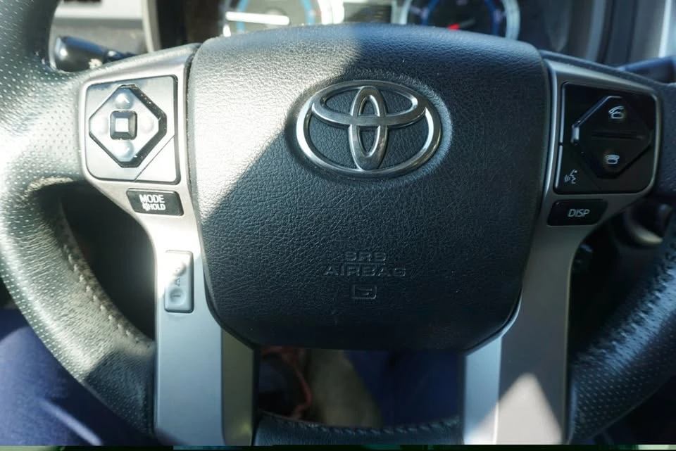 2016 Toyota 4Runner 5th Gen - Image 9 of 20