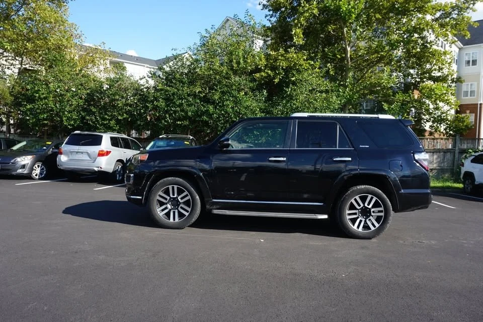 2016 Toyota 4Runner 5th Gen - Image 5 of 20