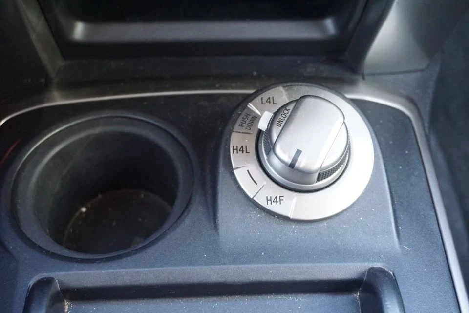 2016 Toyota 4Runner 5th Gen - Image 13 of 20