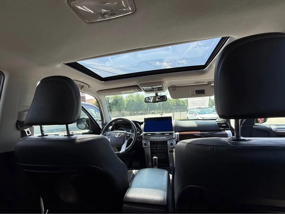 2016 Toyota 4Runner 5th Gen - Image 8 of 11