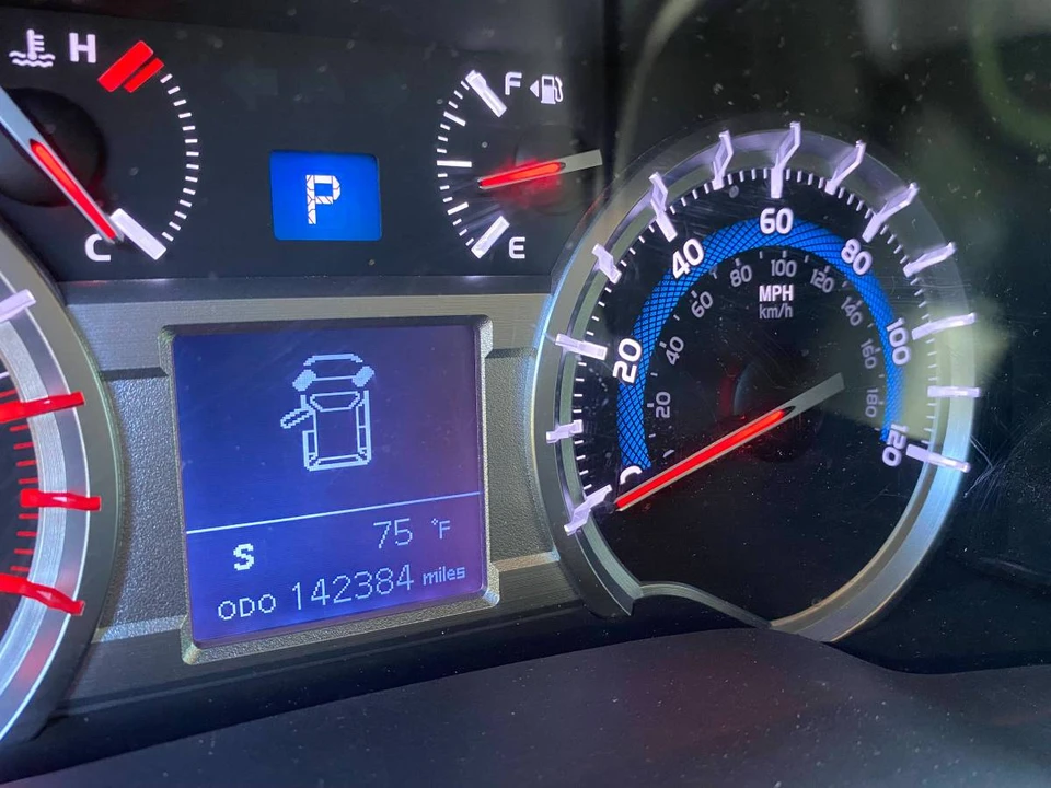 2016 Toyota 4Runner 5th Gen - Image 8 of 16