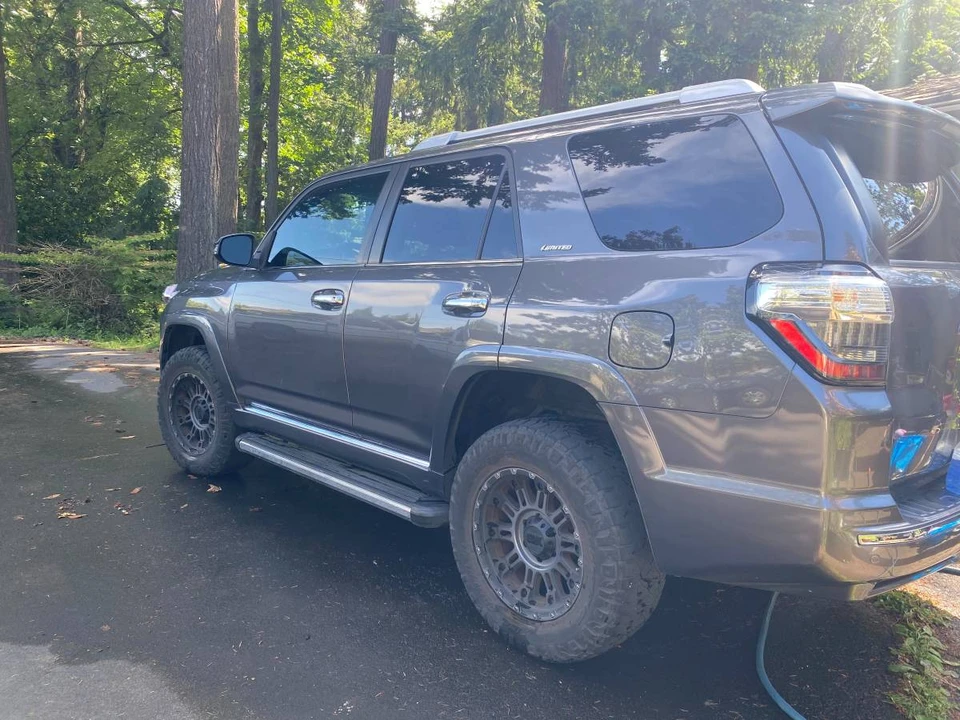 2016 Toyota 4Runner 5th Gen - Image 3 of 16