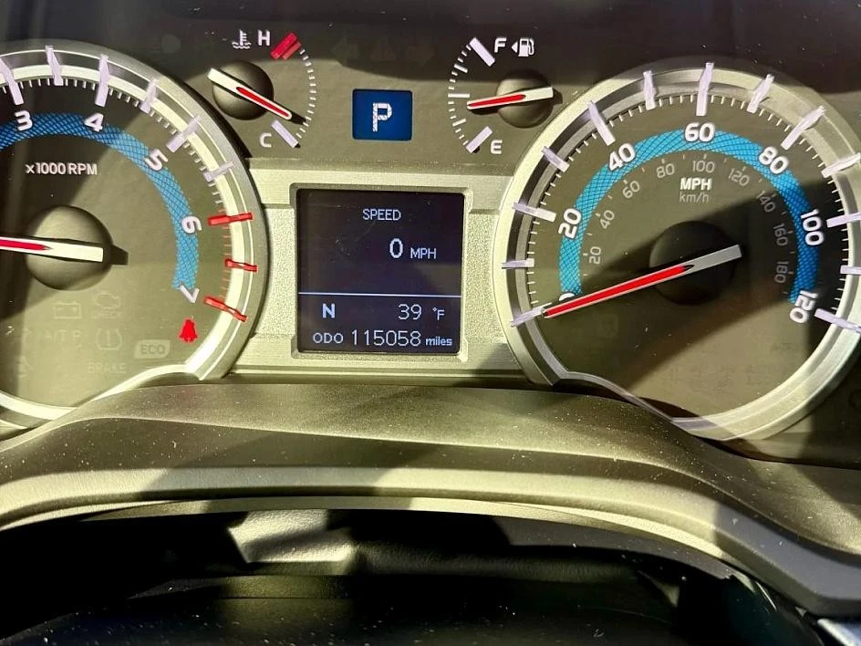 2016 Toyota 4Runner 5th Gen - Image 12 of 15