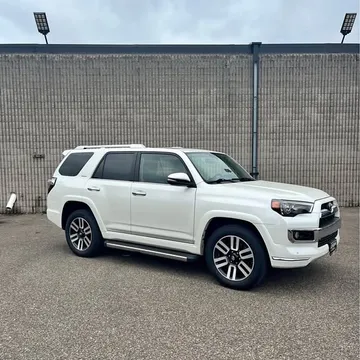 2016 Toyota 4Runner Limited Sport Utility 4D