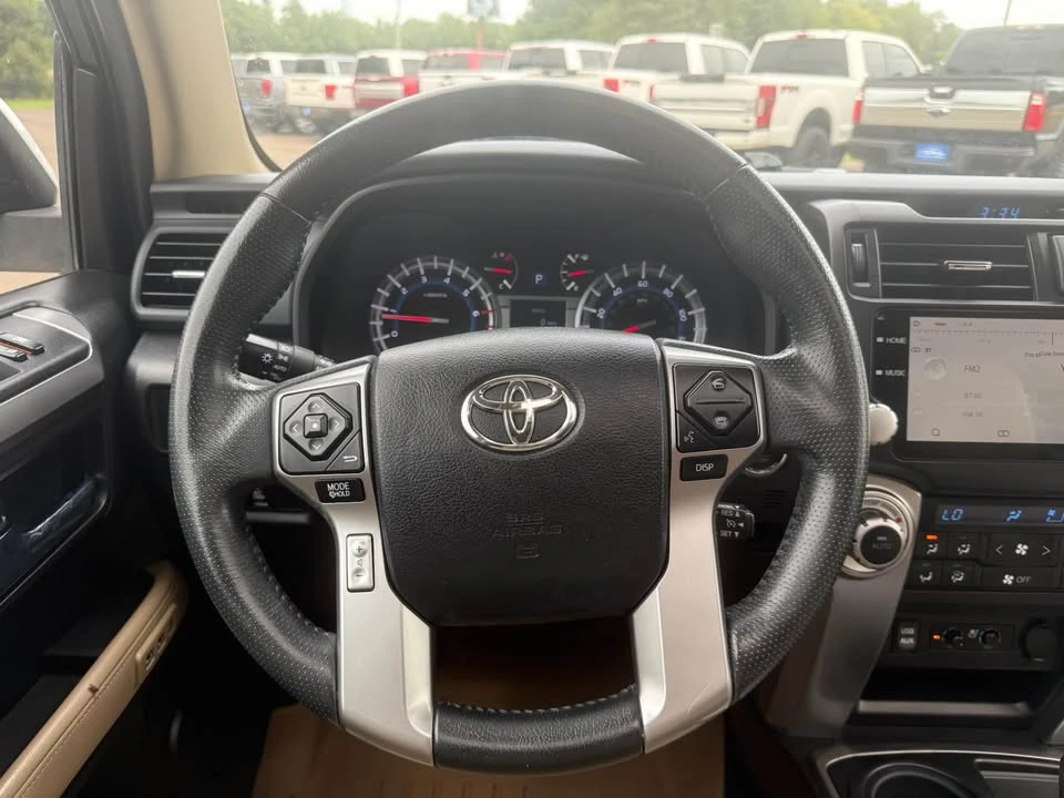 2016 Toyota 4Runner 5th Gen - Image 16 of 20