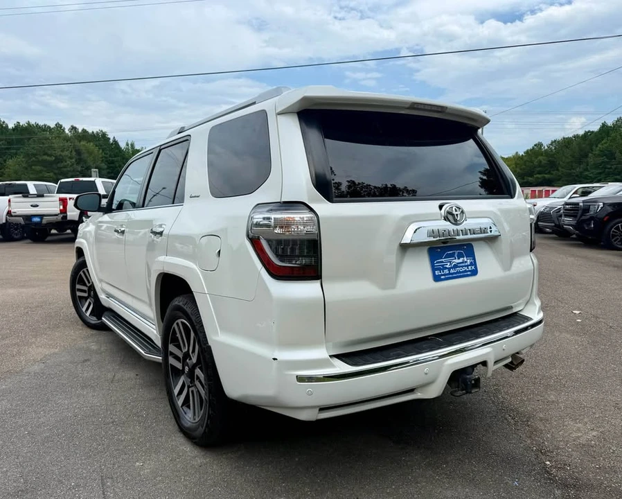 2016 Toyota 4Runner 5th Gen - Image 5 of 20