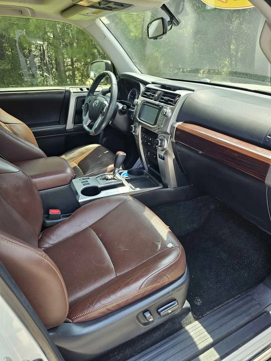2016 Toyota 4Runner 5th Gen - Image 5 of 15