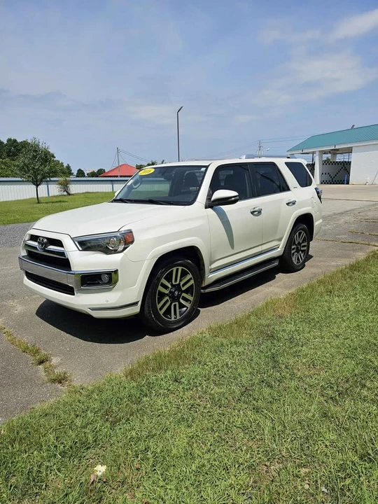 2016 Toyota 4Runner 5th Gen - Image 11 of 15