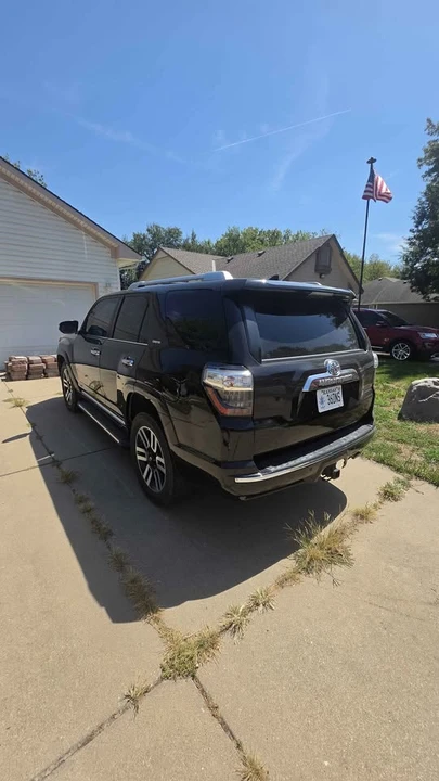 2016 Toyota 4Runner 5th Gen - Image 4 of 13