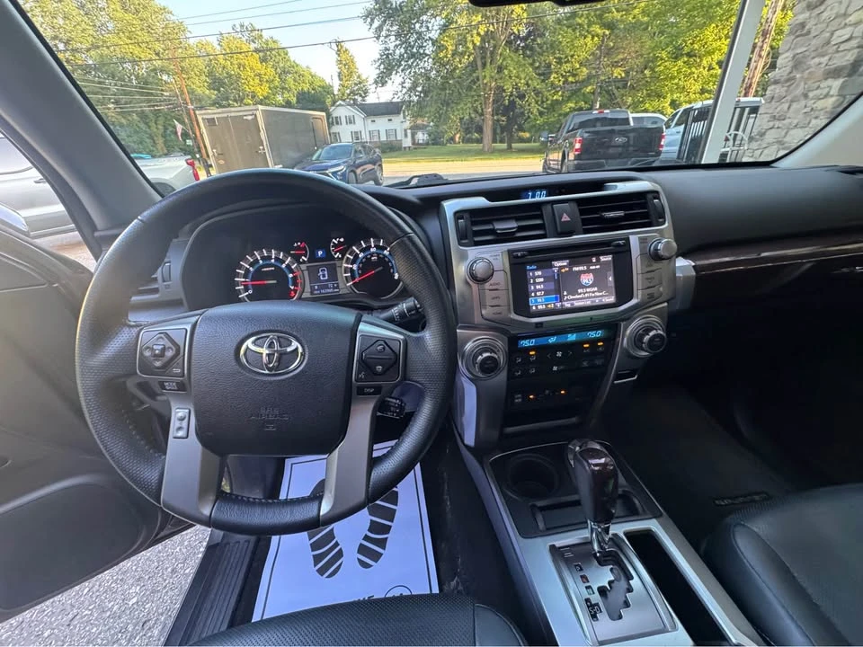 2016 Toyota 4Runner 5th Gen - Image 10 of 15