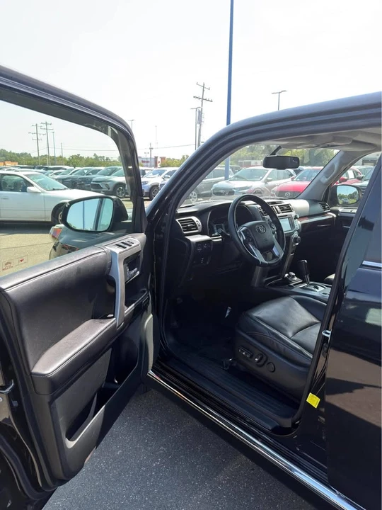 2016 Toyota 4Runner 5th Gen - Image 8 of 20