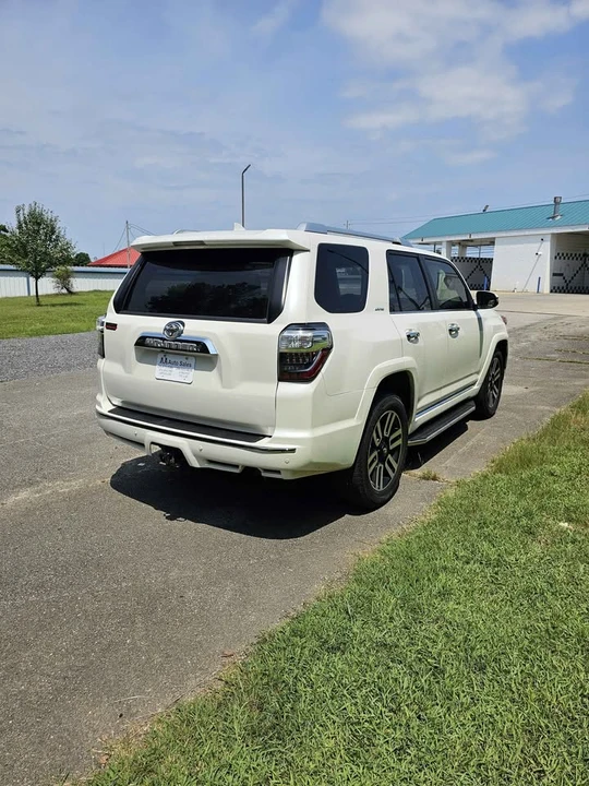 2016 Toyota 4Runner 5th Gen - Image 8 of 15