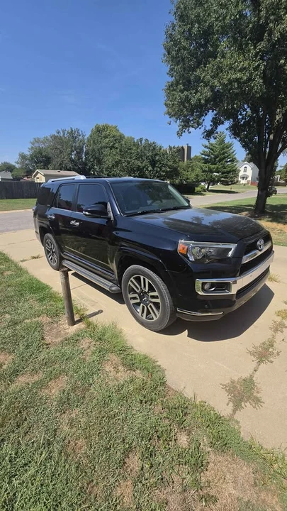 2016 Toyota 4Runner 5th Gen - Image 2 of 13