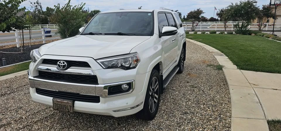 2016 Toyota 4Runner 5th Gen - Image 3 of 8