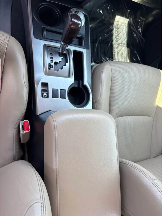 2016 Toyota 4Runner 5th Gen - Image 11 of 17