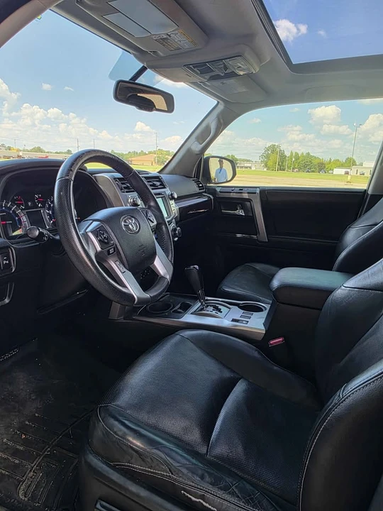 2016 Toyota 4Runner 5th Gen - Image 3 of 10
