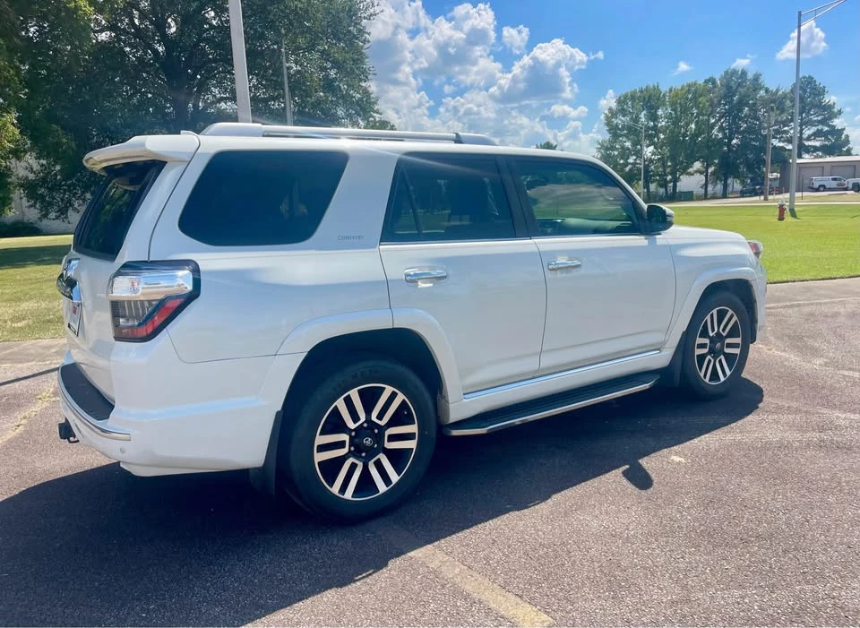 2016 Toyota 4Runner 5th Gen - Image 4 of 14