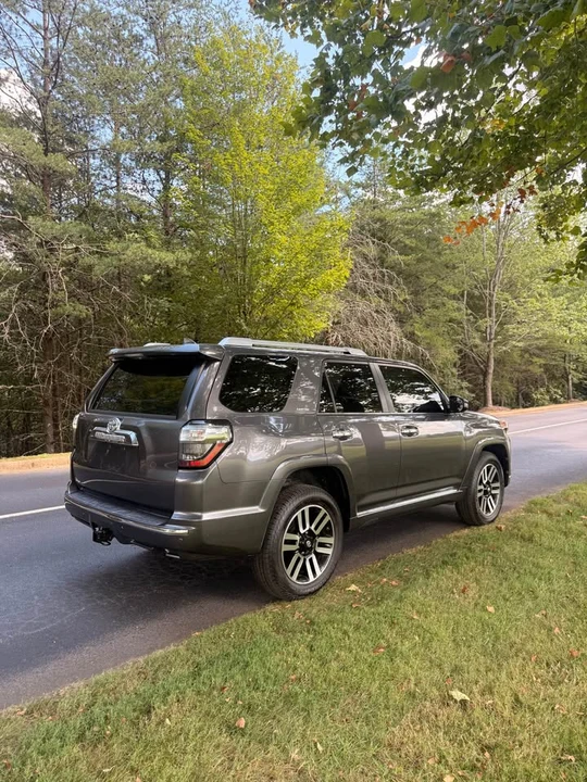 2016 Toyota 4Runner 5th Gen - Image 5 of 14
