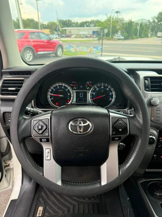 2016 Toyota 4Runner 5th Gen - Image 9 of 10