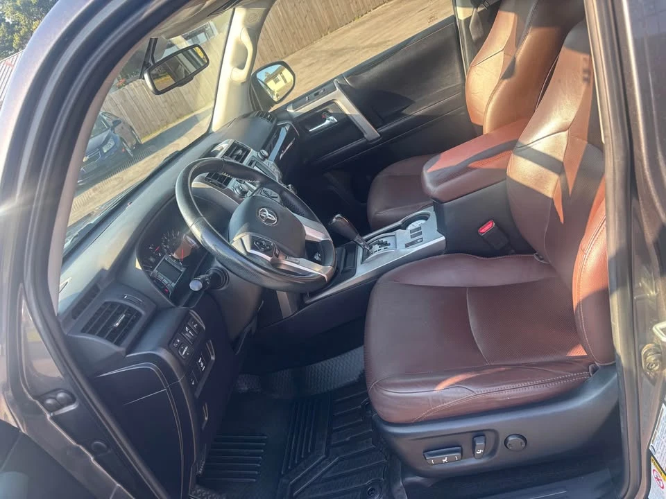 2016 Toyota 4Runner 5th Gen - Image 5 of 10