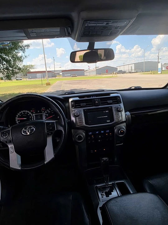 2016 Toyota 4Runner 5th Gen - Image 7 of 10