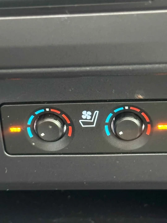 2016 Toyota 4Runner 5th Gen - Image 12 of 18