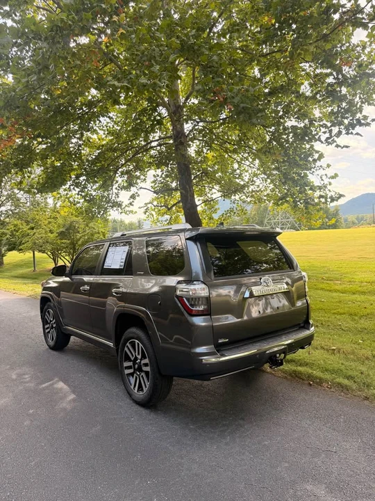 2016 Toyota 4Runner 5th Gen - Image 7 of 14
