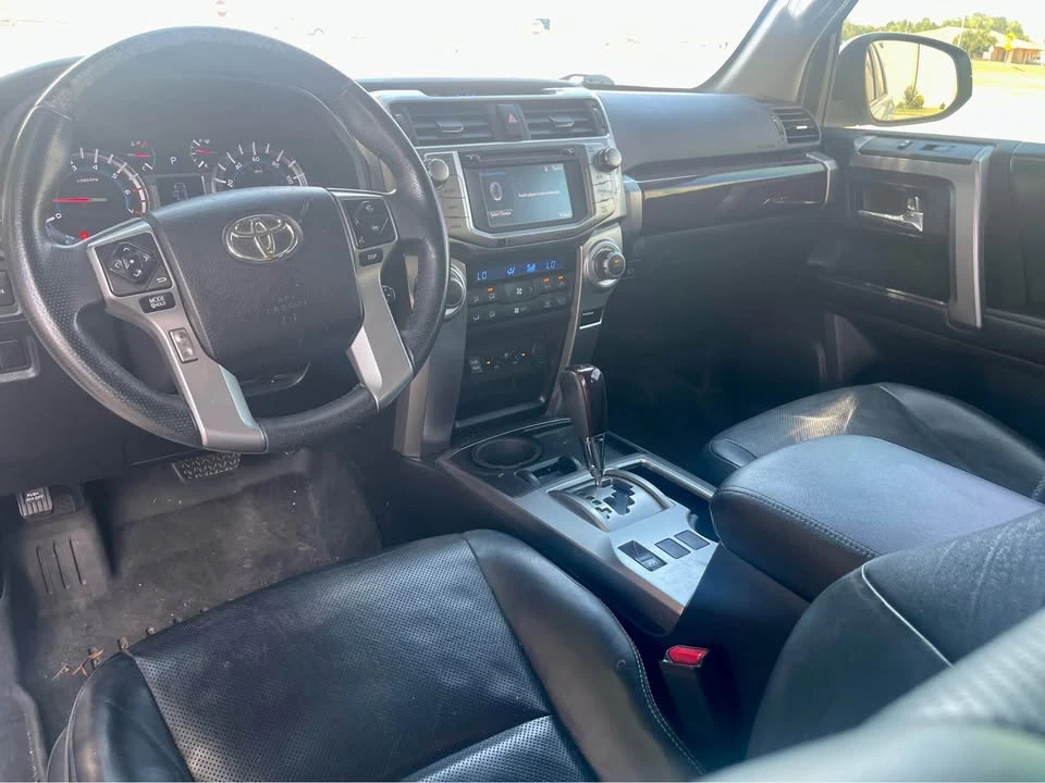 2016 Toyota 4Runner 5th Gen - Image 8 of 14