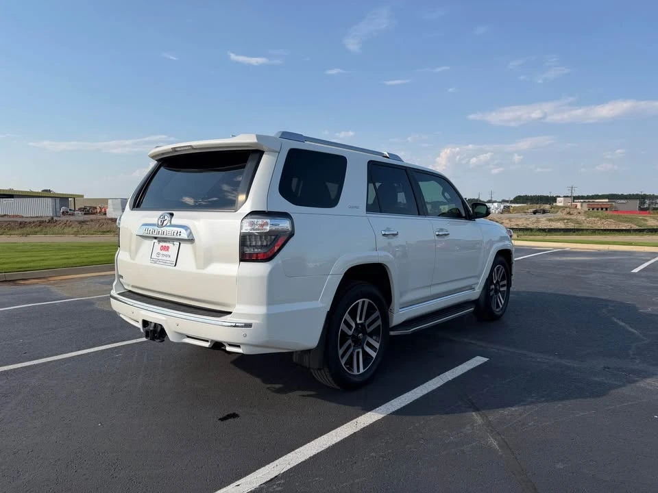 2016 Toyota 4Runner 5th Gen - Image 3 of 8
