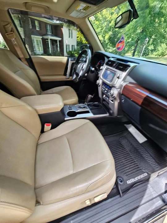 2016 Toyota 4Runner 5th Gen - Image 11 of 20