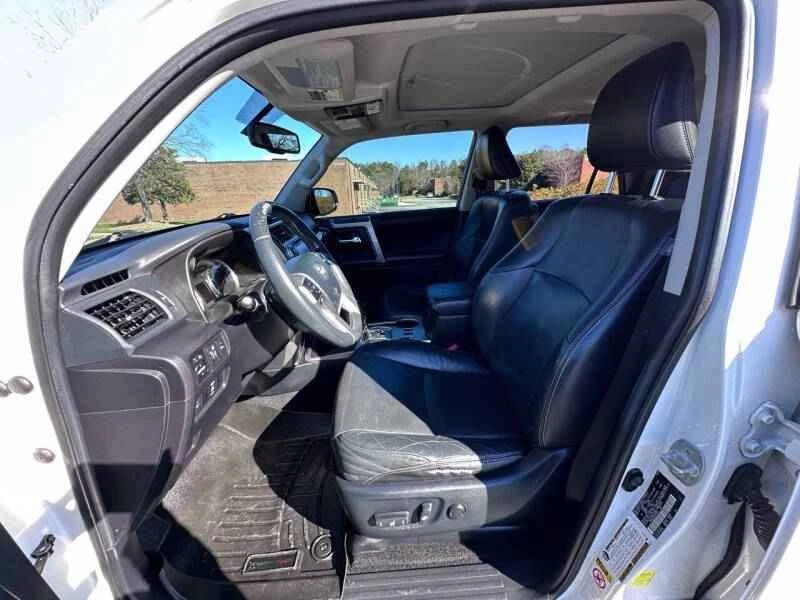 2016 Toyota 4Runner 5th Gen - Image 7 of 11