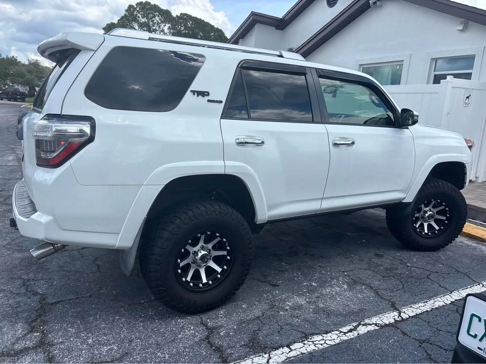 2016 Toyota 4Runner 5th Gen - Image 8 of 11