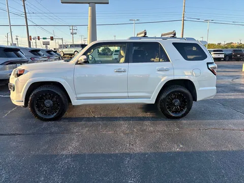 2016 Toyota 4Runner Limited Sport Utility 4D