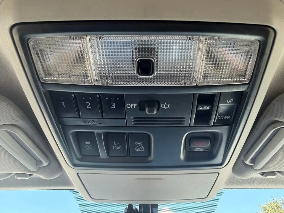 2016 Toyota 4Runner 5th Gen - Image 18 of 20