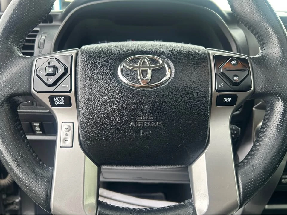 2016 Toyota 4Runner 5th Gen - Image 10 of 15