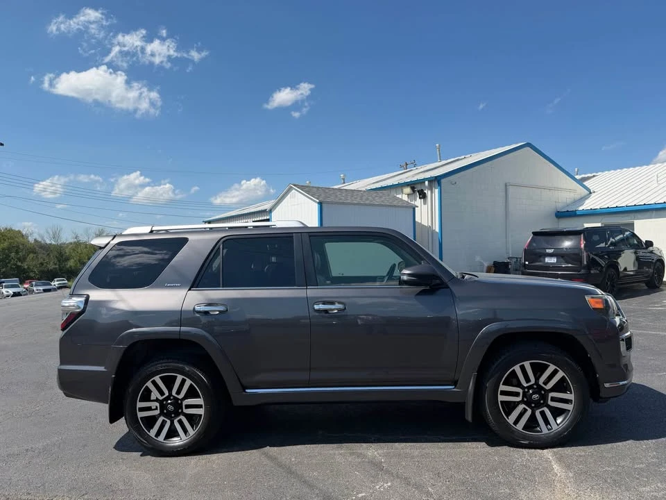 2016 Toyota 4Runner 5th Gen - Image 8 of 20