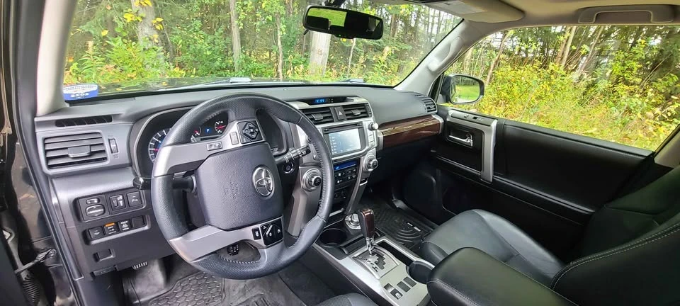 2016 Toyota 4Runner 5th Gen - Image 8 of 9