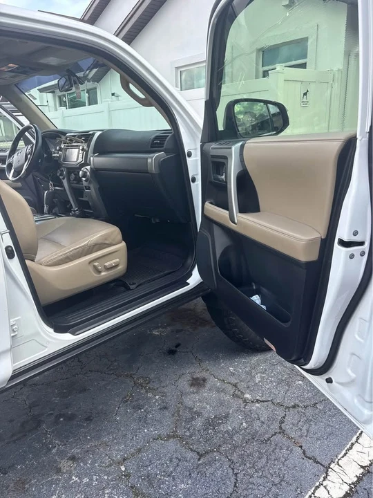 2016 Toyota 4Runner 5th Gen - Image 9 of 11