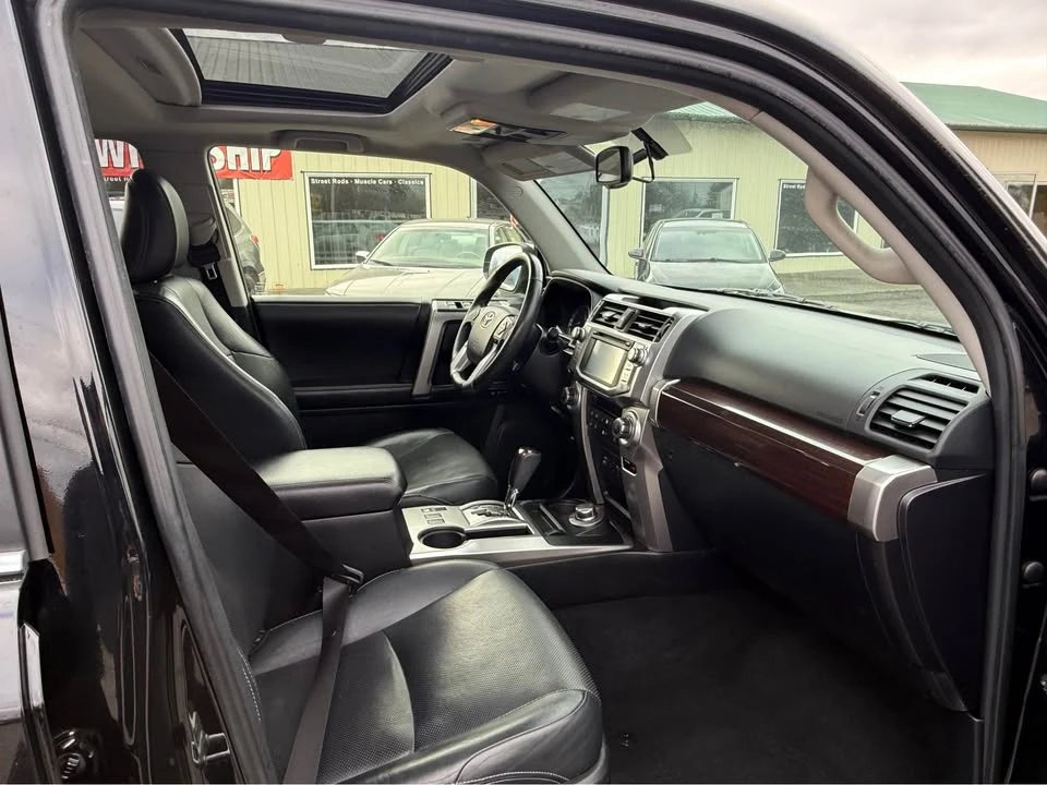 2016 Toyota 4Runner 5th Gen - Image 13 of 15