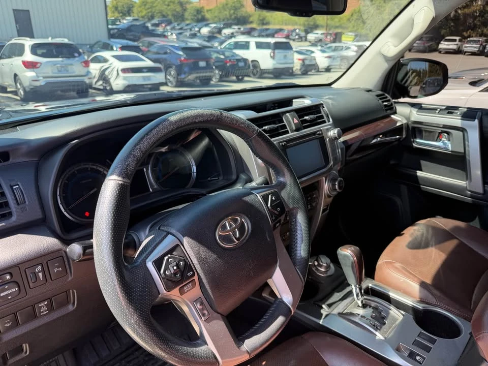 2016 Toyota 4Runner 5th Gen - Image 8 of 11