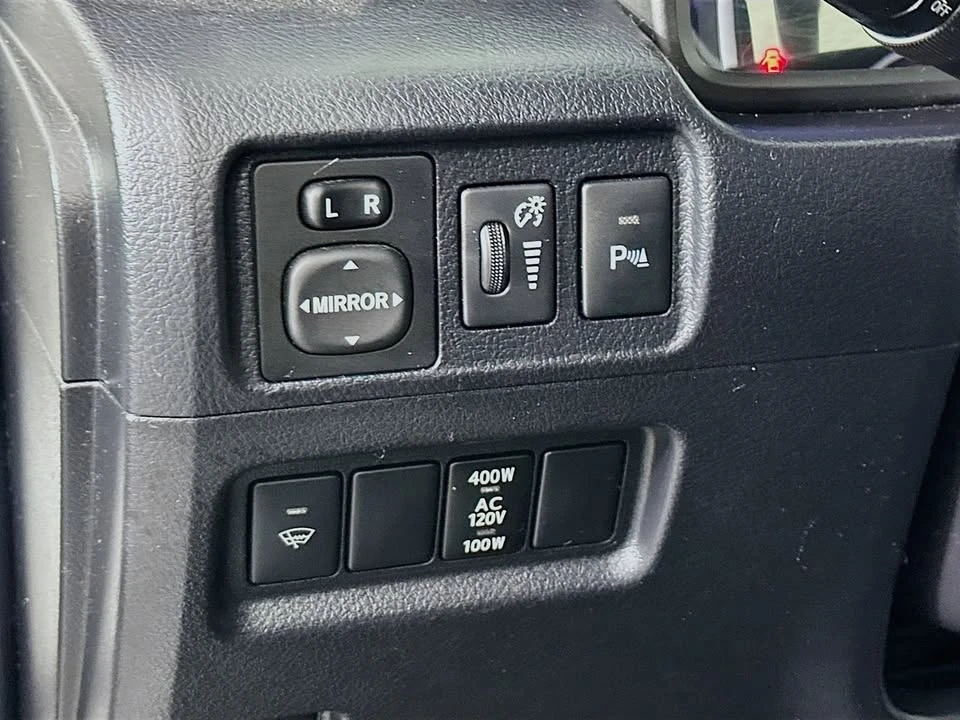 2016 Toyota 4Runner 5th Gen - Image 11 of 20