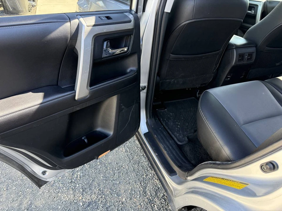 2016 Toyota 4Runner 5th Gen - Image 7 of 8