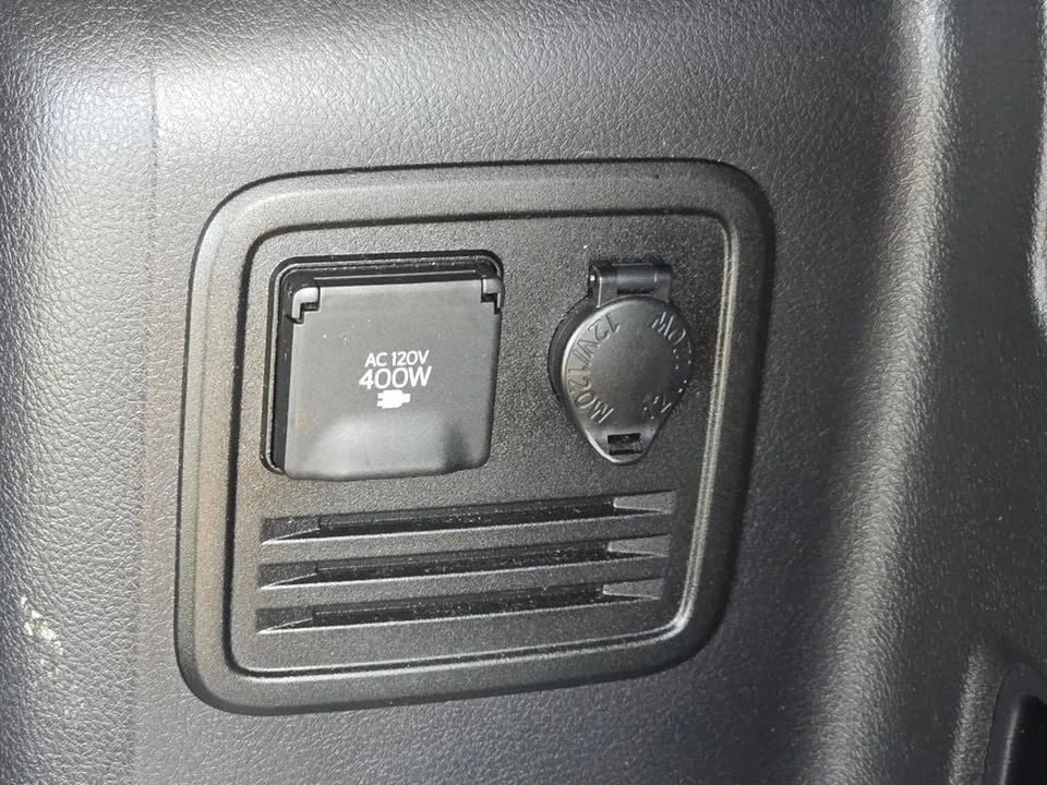 2016 Toyota 4Runner 5th Gen - Image 11 of 20