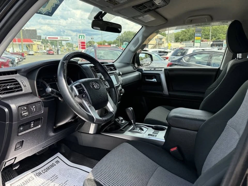 2016 Toyota 4Runner 5th Gen - Image 11 of 20